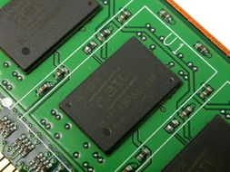 金邦1G DDR3 1333 白金條內存產品圖賞與規格解析